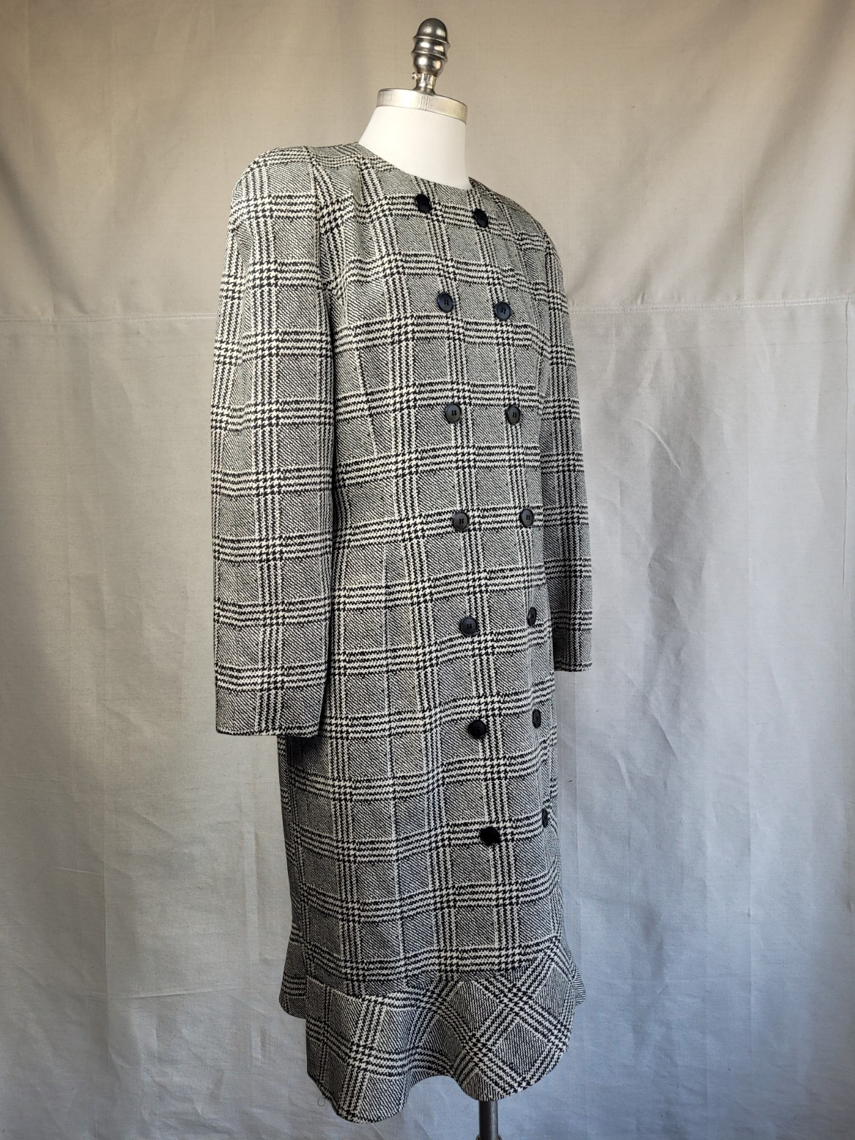 1980s Albert Nipon Stylish classy lined silk houndstooth plaid…