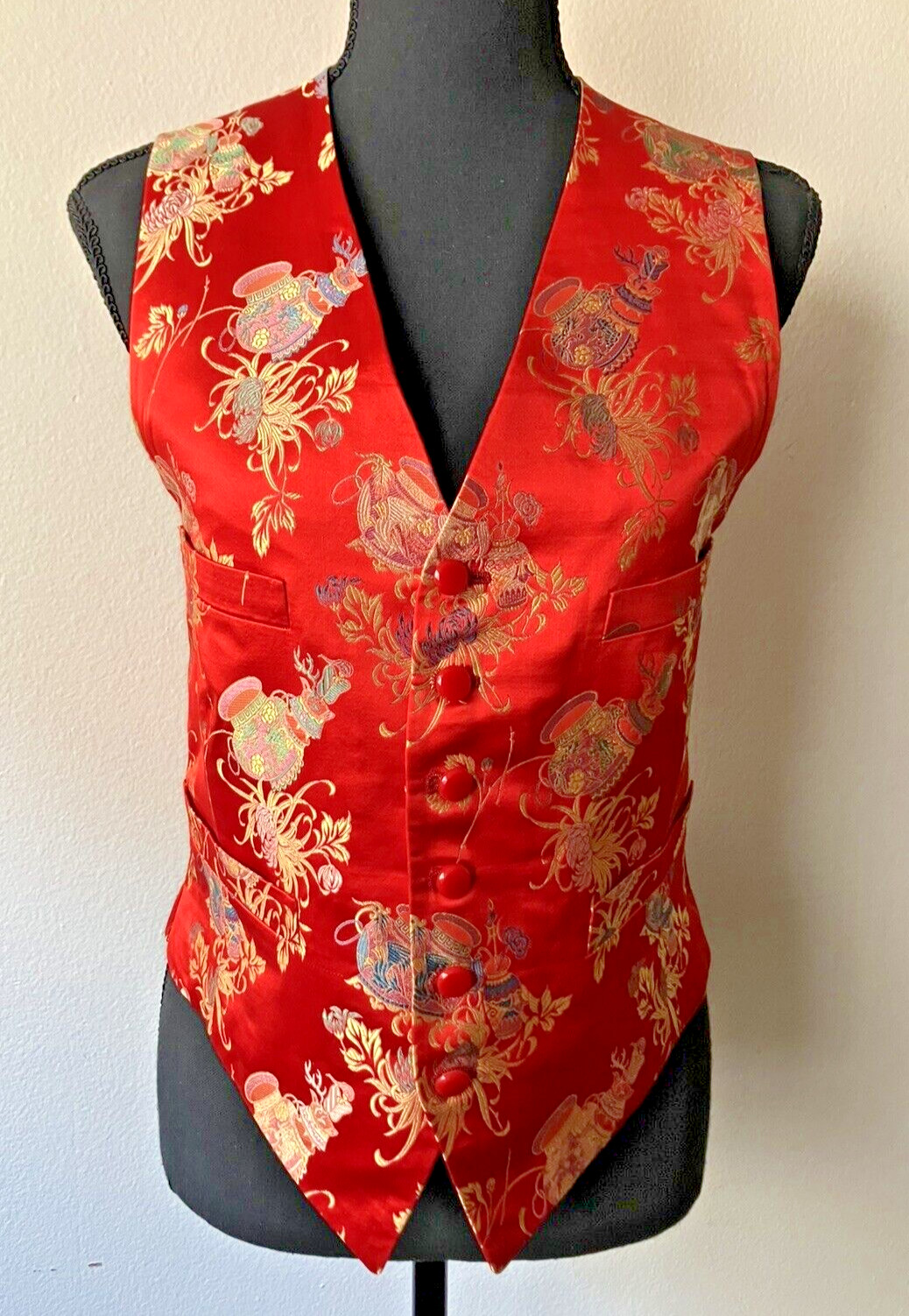 Vintage ’80s/’90s Asian-Inspired Red Brocade Button Up Vest Women’s Medium READ