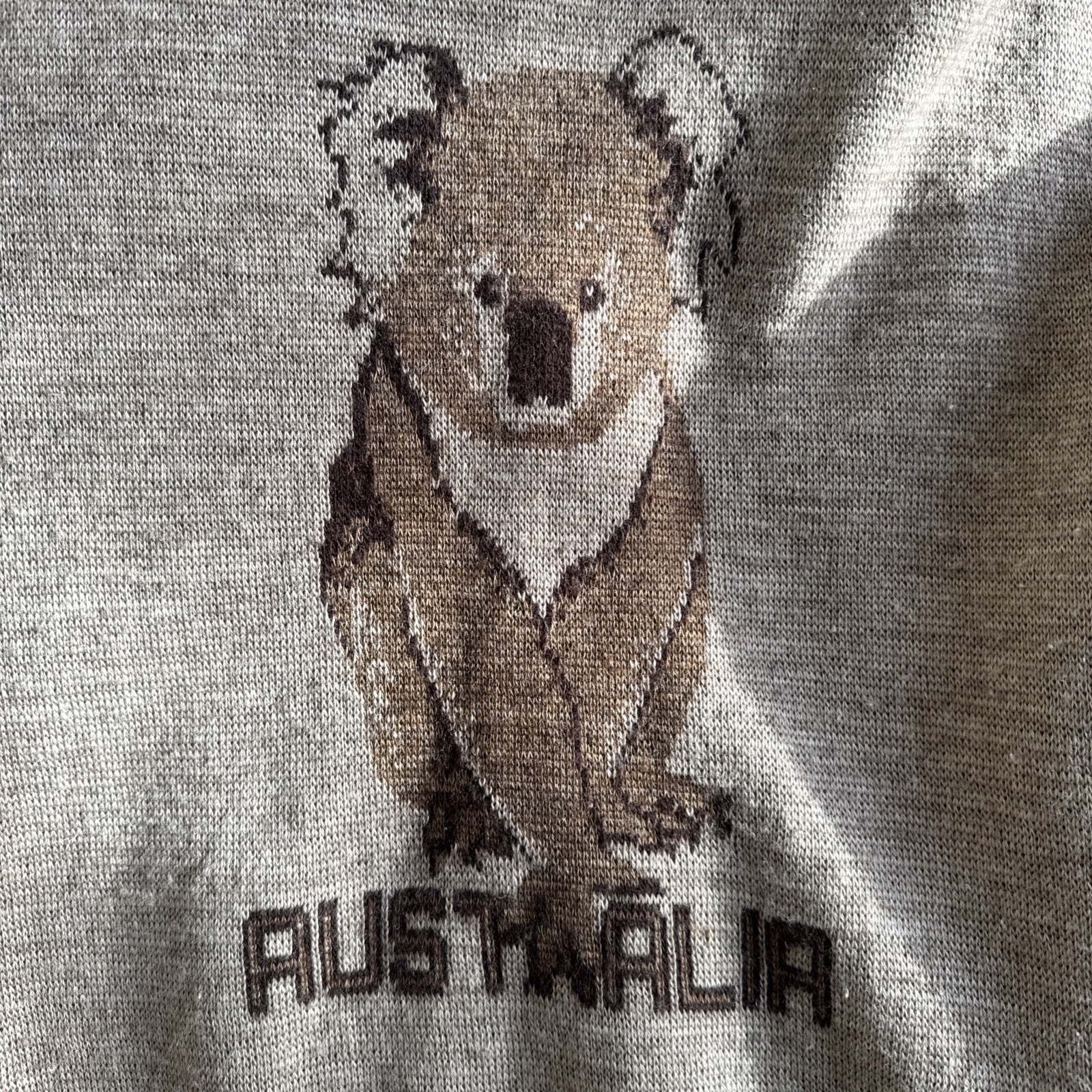 Vintage Hysport 100% Wool Koala Sweater XS 85cm Ivory Australia 70s 60s Knit