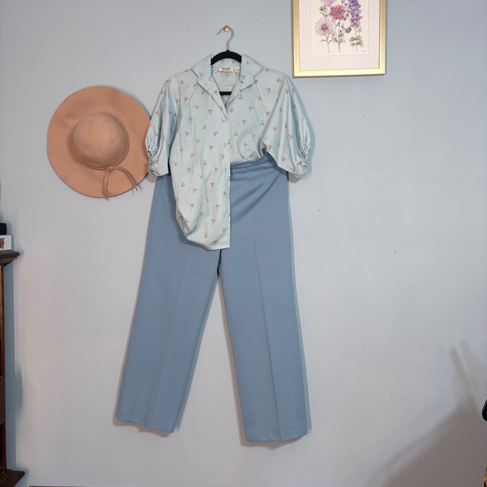 Vintage Stuart Lang 2 Piece Set Blue Striped Floral Blouse & Trousers 3/4