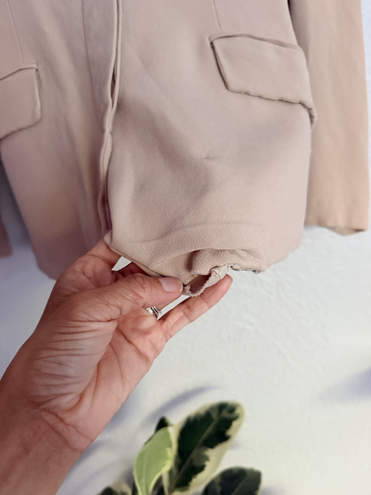 Vintage 80s Valentino Nude Tan silk classic shoulder pads blazer jacket 38