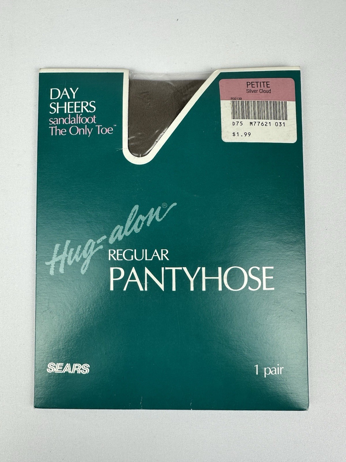 VTG Sears Hug-Alon Day Sheer Sandalfoot Vintage Pantyhose – Silver Cloud Petite