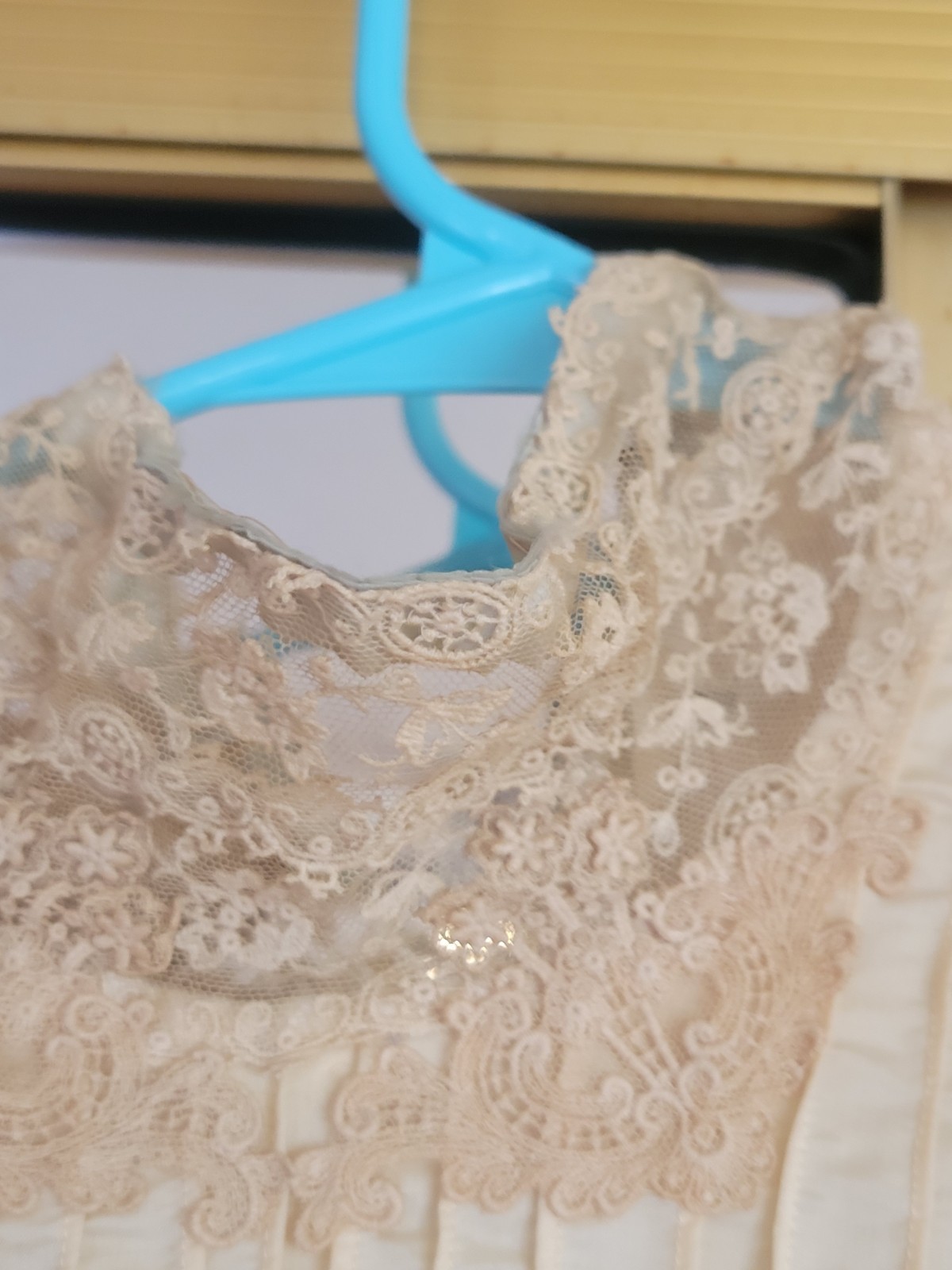 ANTIQUE EDWARDIAN BODICE TOP CREAM COLOR WITH LACE DETAILS AS IS COND XS