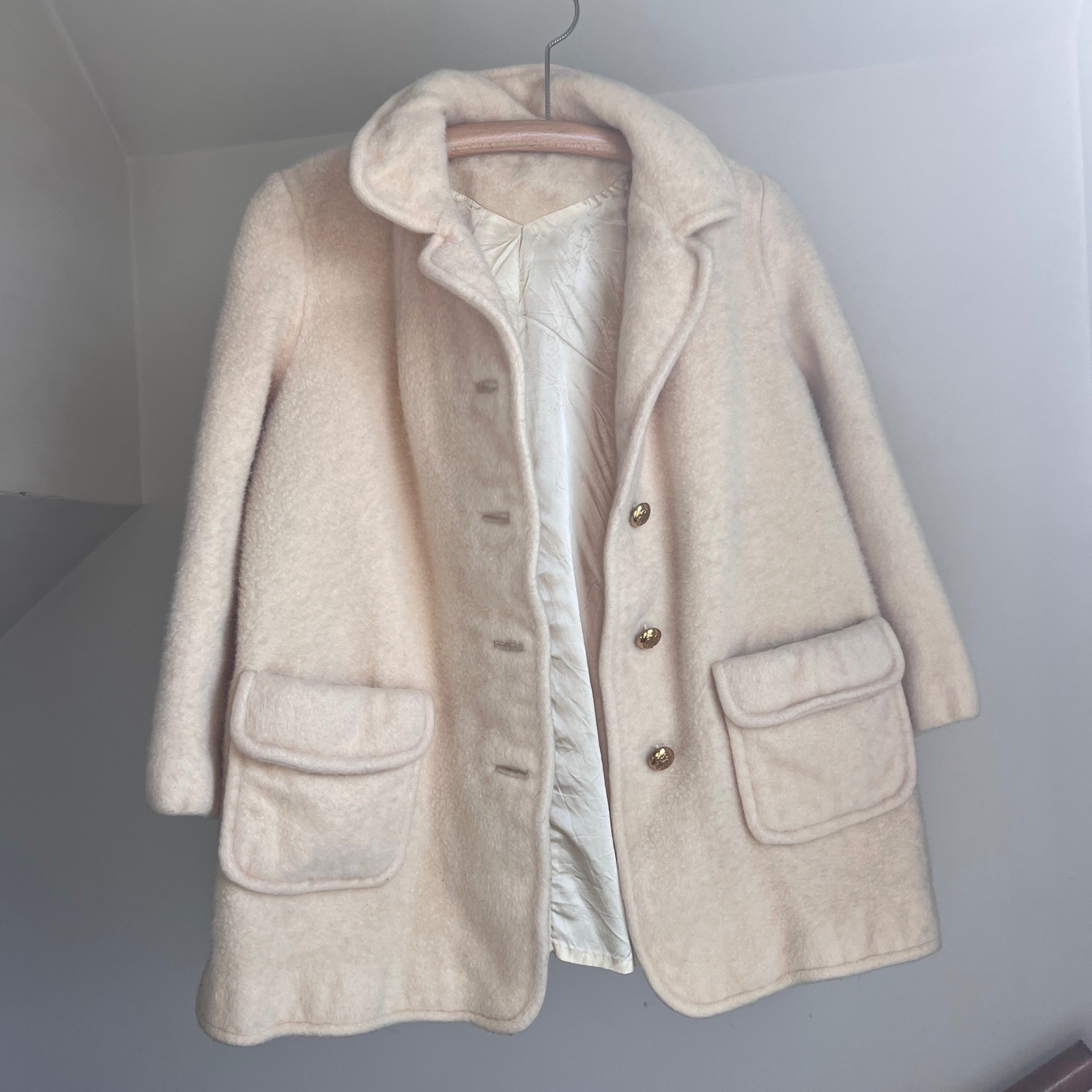 Vintage Wool Mohair Coat Cream Gold Button Textured Fuzzy Mod MCM Glam