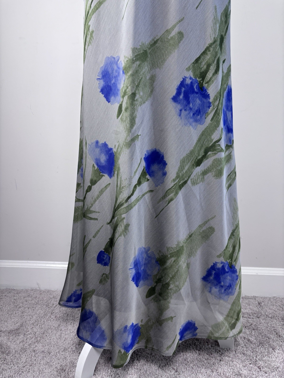 Vintage Jessica Howard Watercolor Floral Gray Silk-Look Maxi Dress Cottagecore