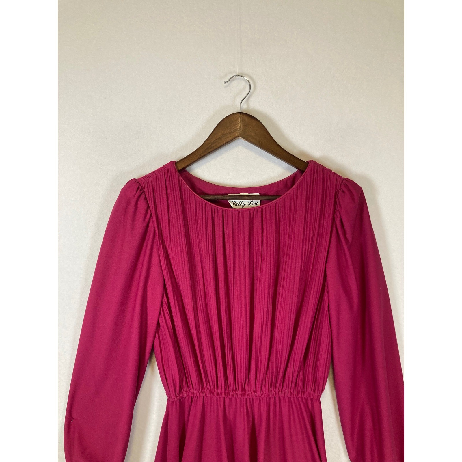 Vintage Sally Lou Women Magenta Pink Pleated Long Sleeve Elastic Waist Dress