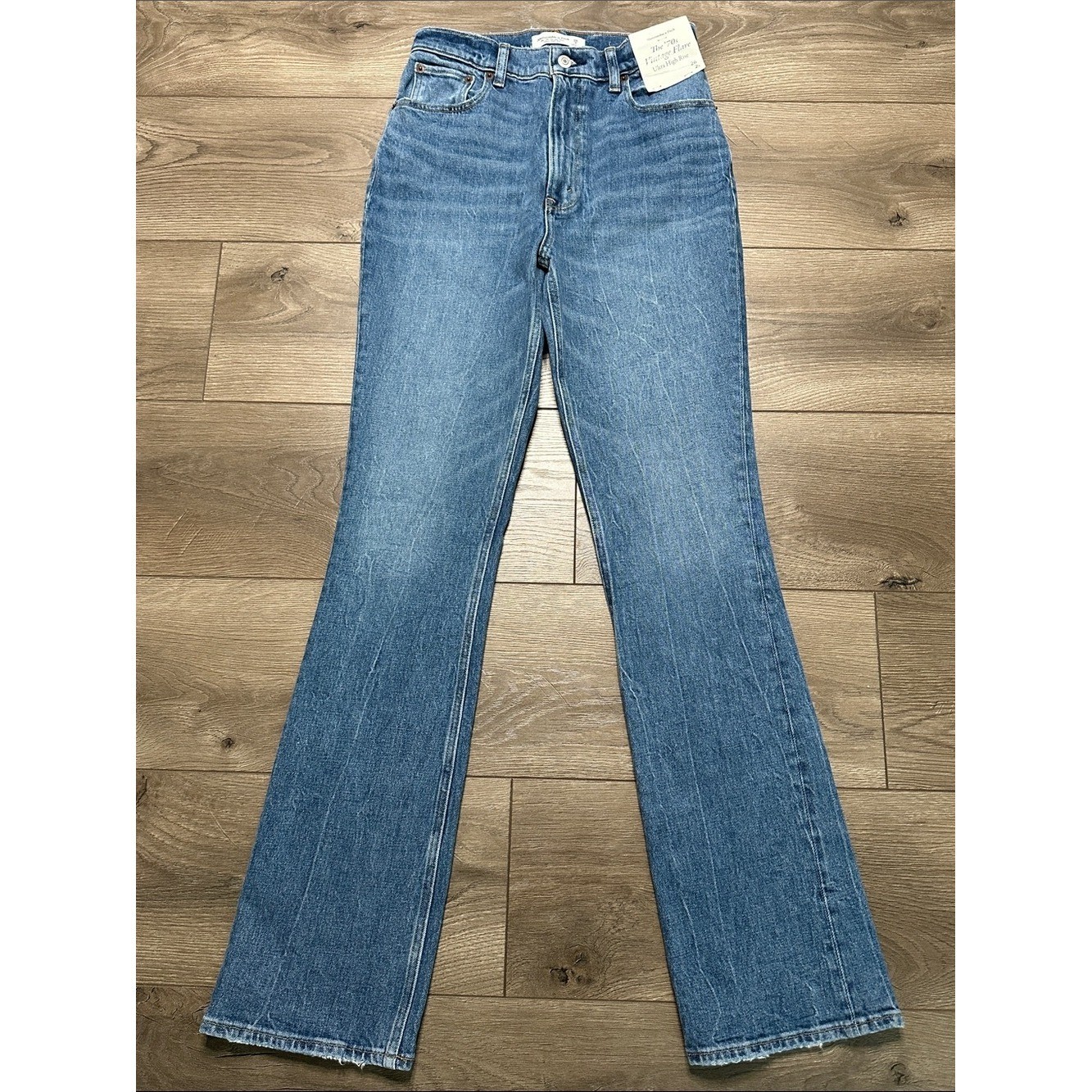 Abercrombie & Fitch 31″ 70’s Vintage Flare Ultra High Rise Stretch Blue Jeans 26