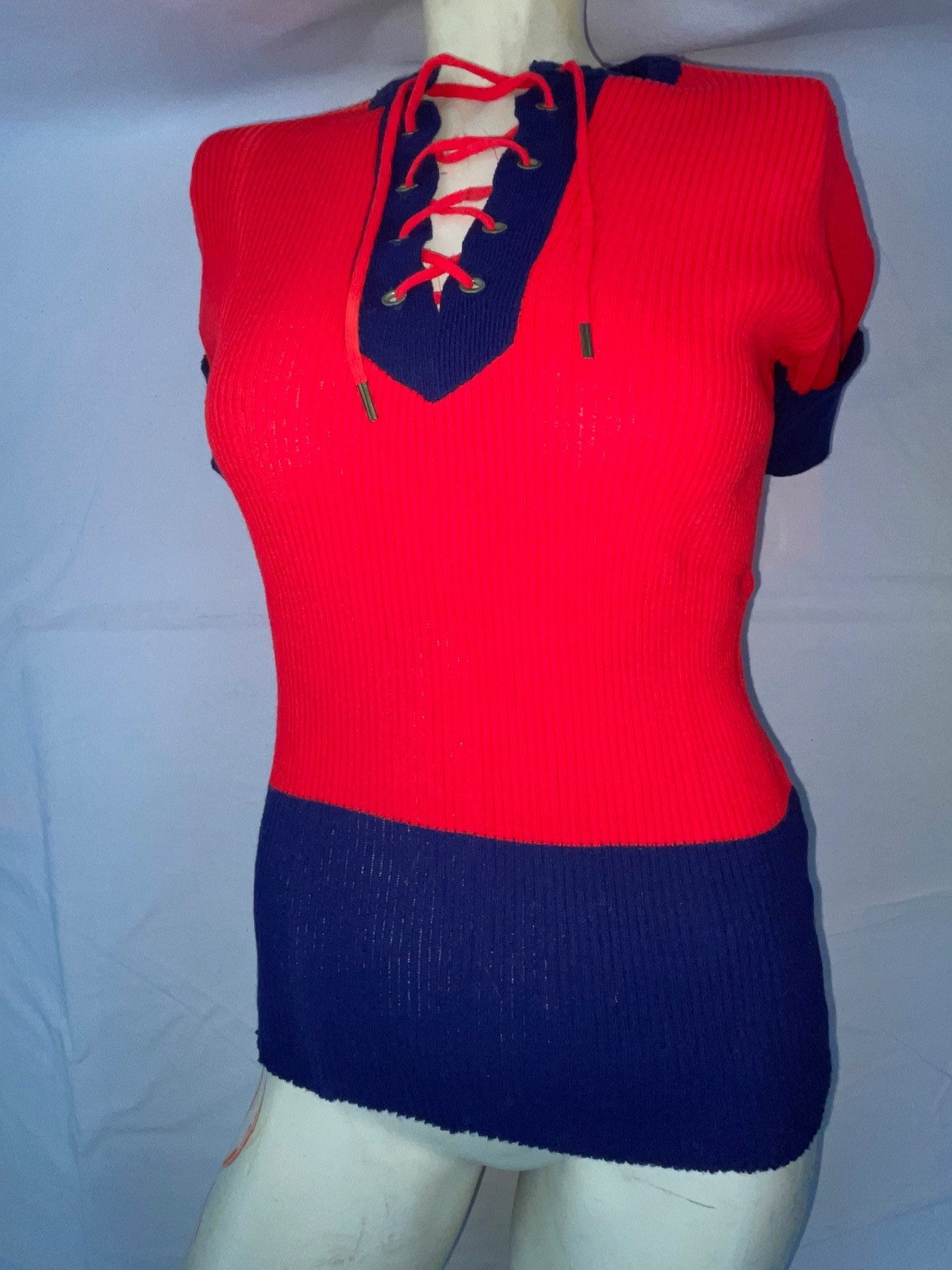 VTG 60S 70S WOMENS SM RED BLUE LACE UP DISCO RETRO HIPPY SWEATER TOP SHIRT