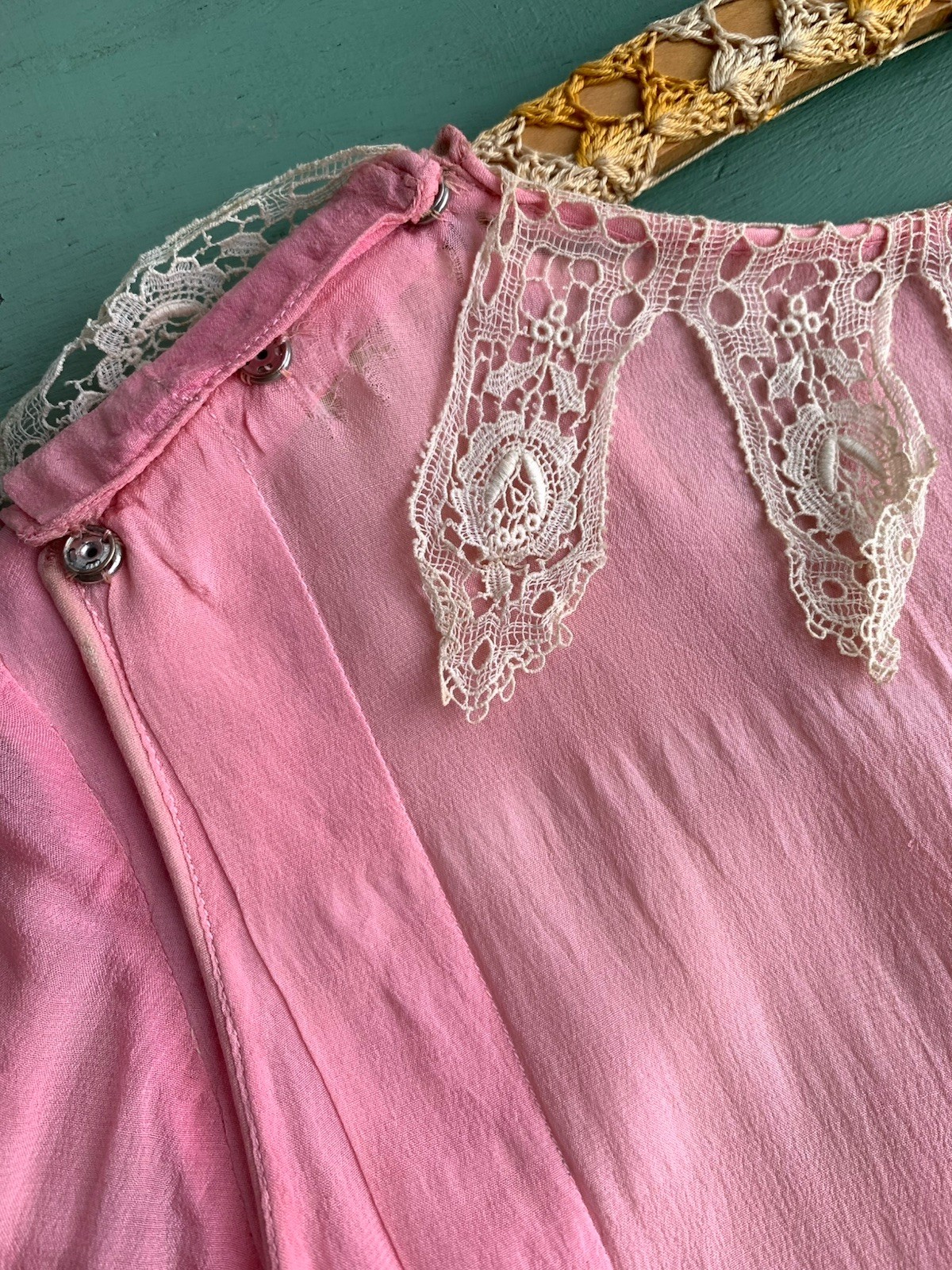 Antique 1920s Bubblegum Pink Silk Dress Lace Trim Size XS S