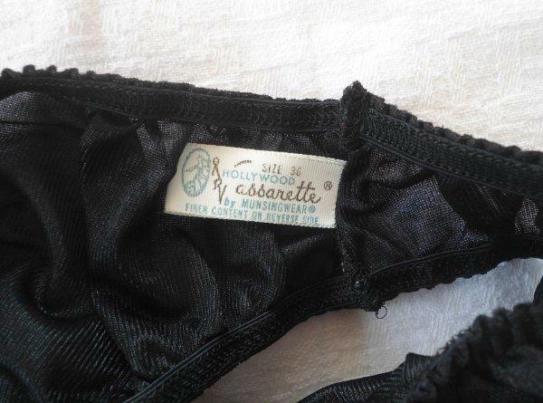 New Vintage Vassarette Hollywood Black Camisole Panty Set Alencon Lace Lingerie