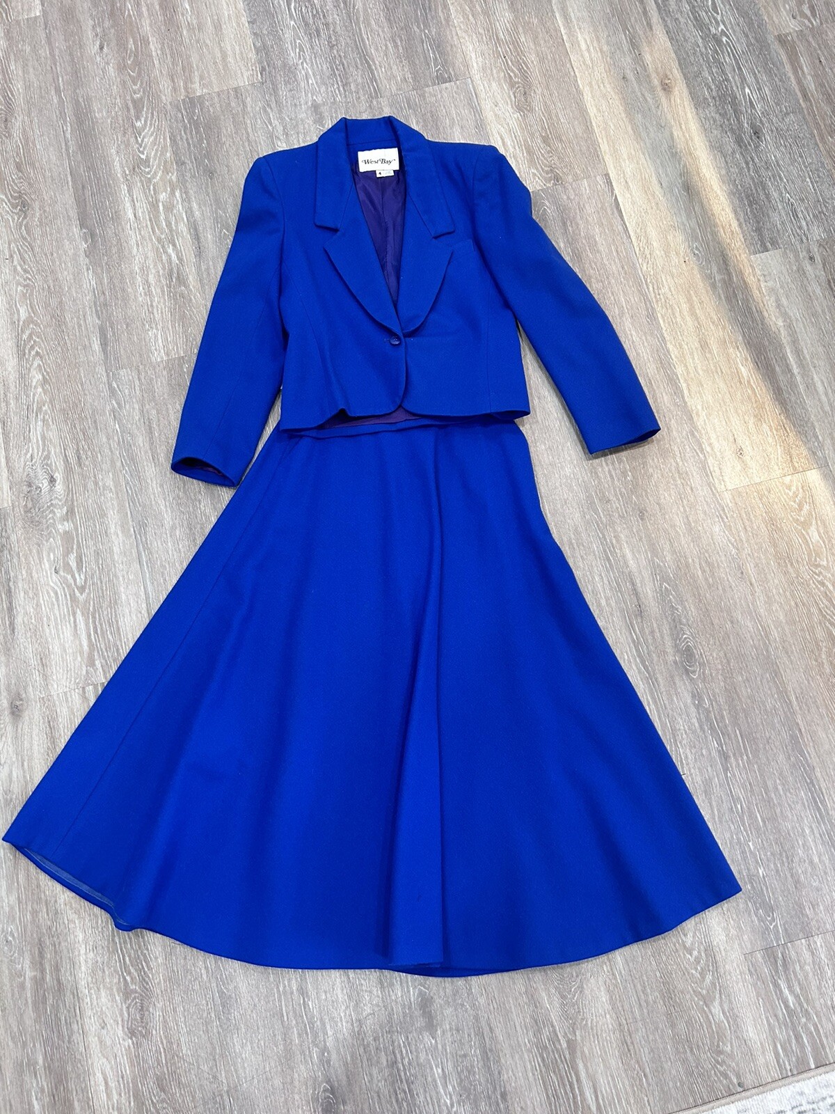 AMAZING Vtg 1960s West Bay Blue 100% Pure Wool Blend 2 PC SKIRT SUIT Sz 4