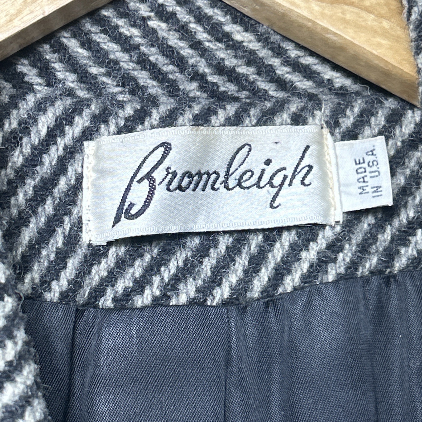 Vintage Bromleigh Coat ILGWU Union Made Gray Stripe Scarf Pure Wool Small/Medium