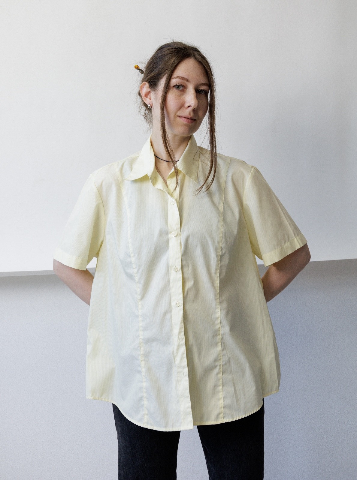 Vintage 90s Butter Yellow Boxy Short Sleeve Button Up Shirt Women’s L Minimalist