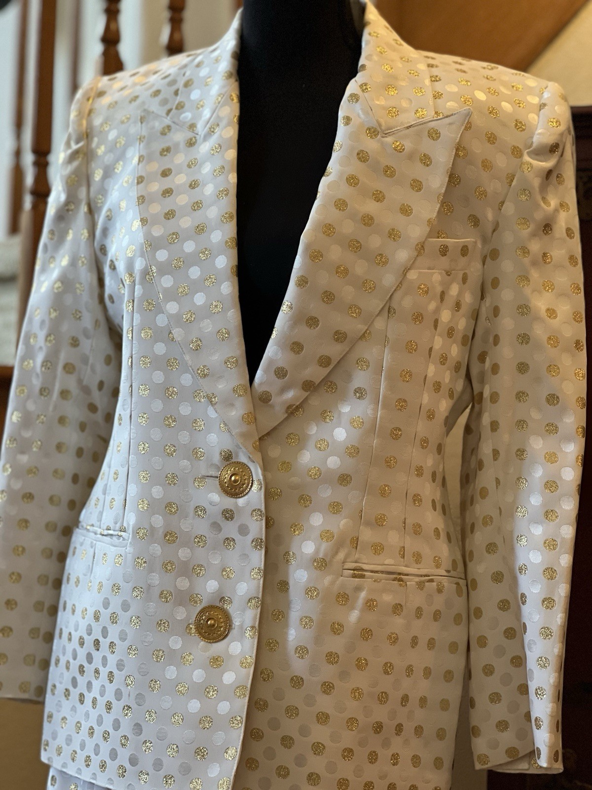 Vintage Criscione Suit Sz 6 Metallic Gold Polka Dot Straight Skirt Gold Buttons