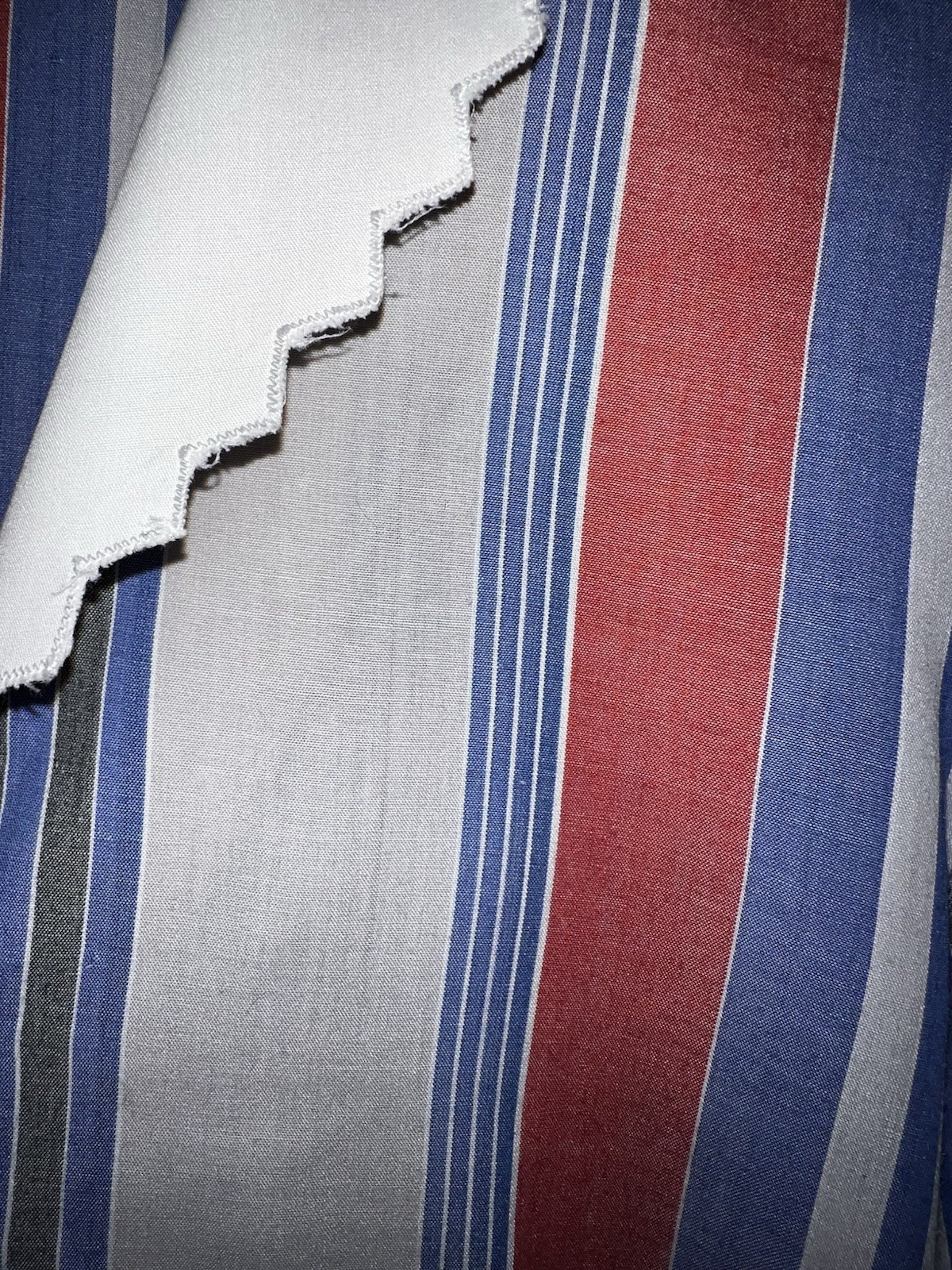 VTG huk‑a‑poo Gray Red Blue Black Stripe Blouse 70s Scallop Collar Cuffs S Retro