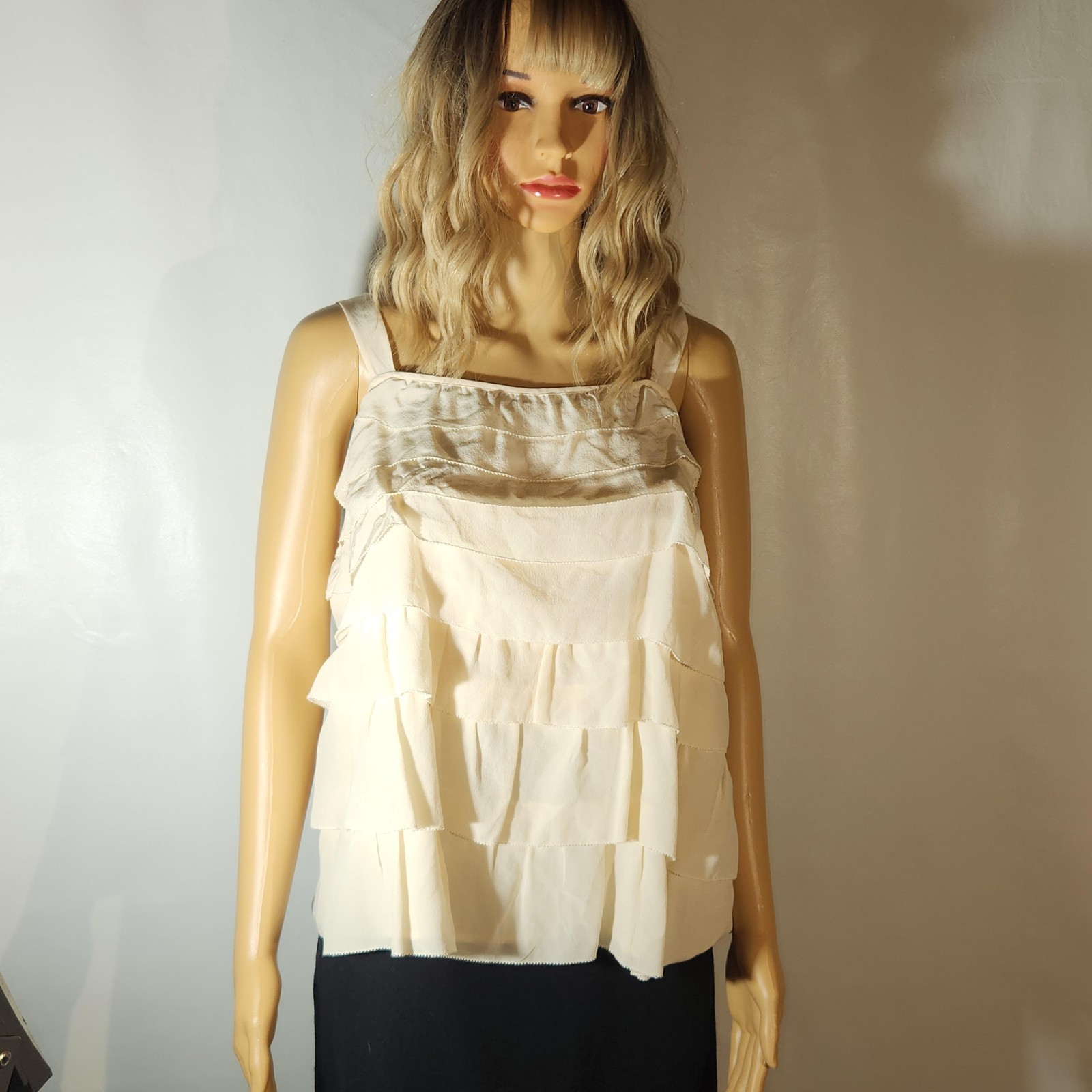 HALOGEN WHITE CREAM RUFFLE TANK TOP SHEEP MULTI USE TOP SIZE LARGE ROMANTIC