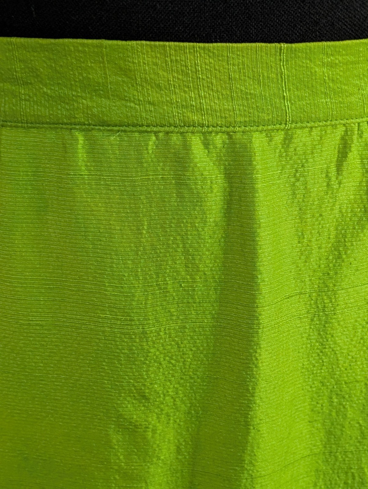 Vintage 60s 70s Chartreuse Green Silk Dupioni Pencil Skirt Mod Cocktail S 4 Or 6