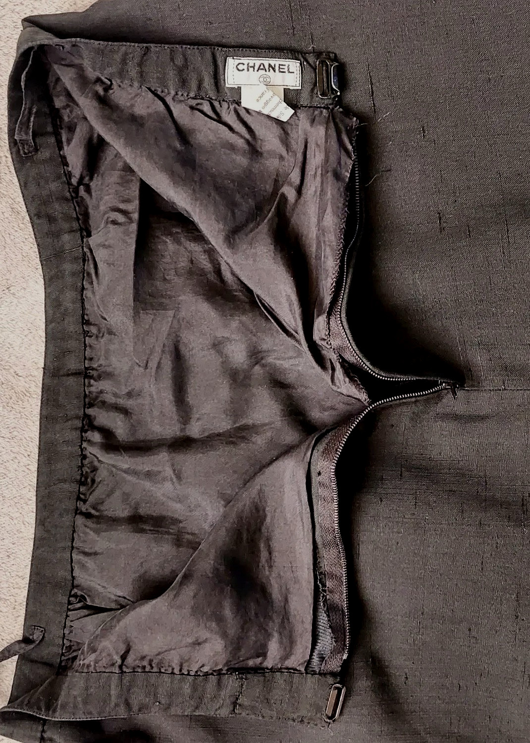 Chanel Vintage Silk Skirt Black FR 40 M US8 Made in France Women’s Authentic