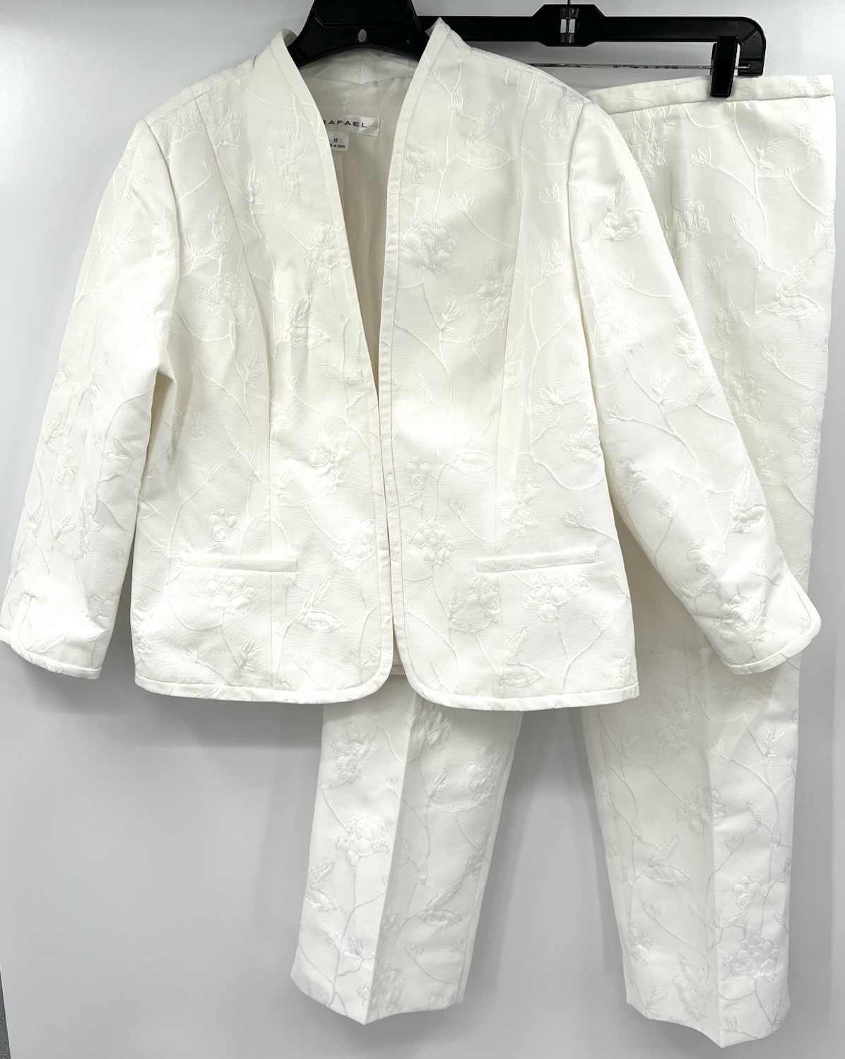 Vintage 90’s Rafael 2 Piece Ivory Suit Set Size 12/14 Granny Core Fashion