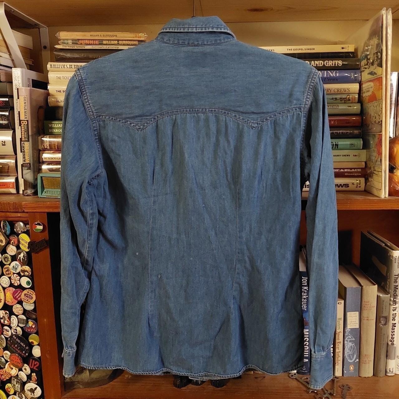 Vintage Guess western style 100 cotton denim button up with plaid fabric buttons