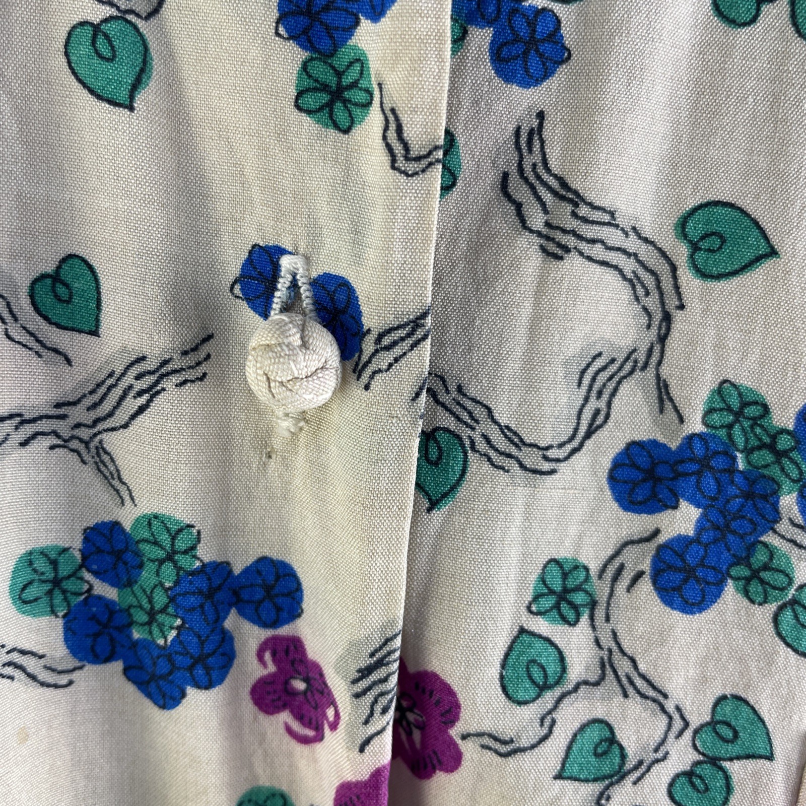 Vtg 40’s Nani of Hawaii Pure Silk Blouse Knot Button Floral 3/4 Sleeve Medium