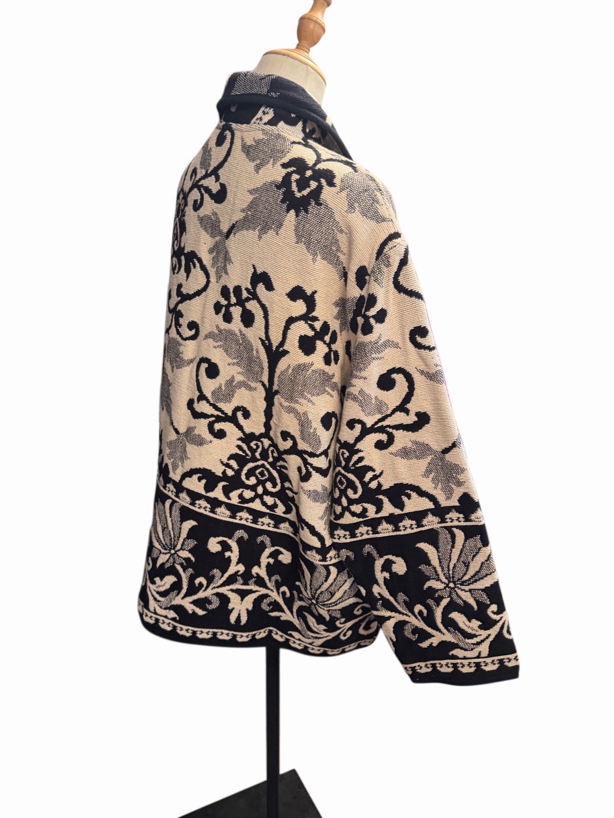 Vintage 90s Tapestry Blanket Coat Black & White Floral Woman’s 22/24W