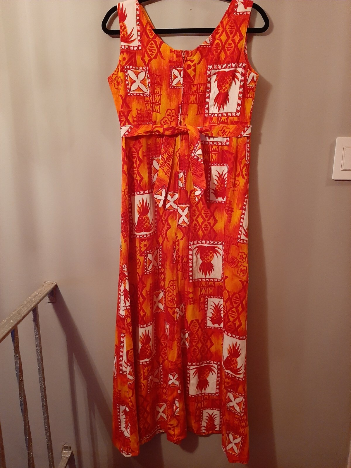Vintage 1960s Barkcloth Mod Hawaiian HUKILAU Long Maxi Dress Pineapples