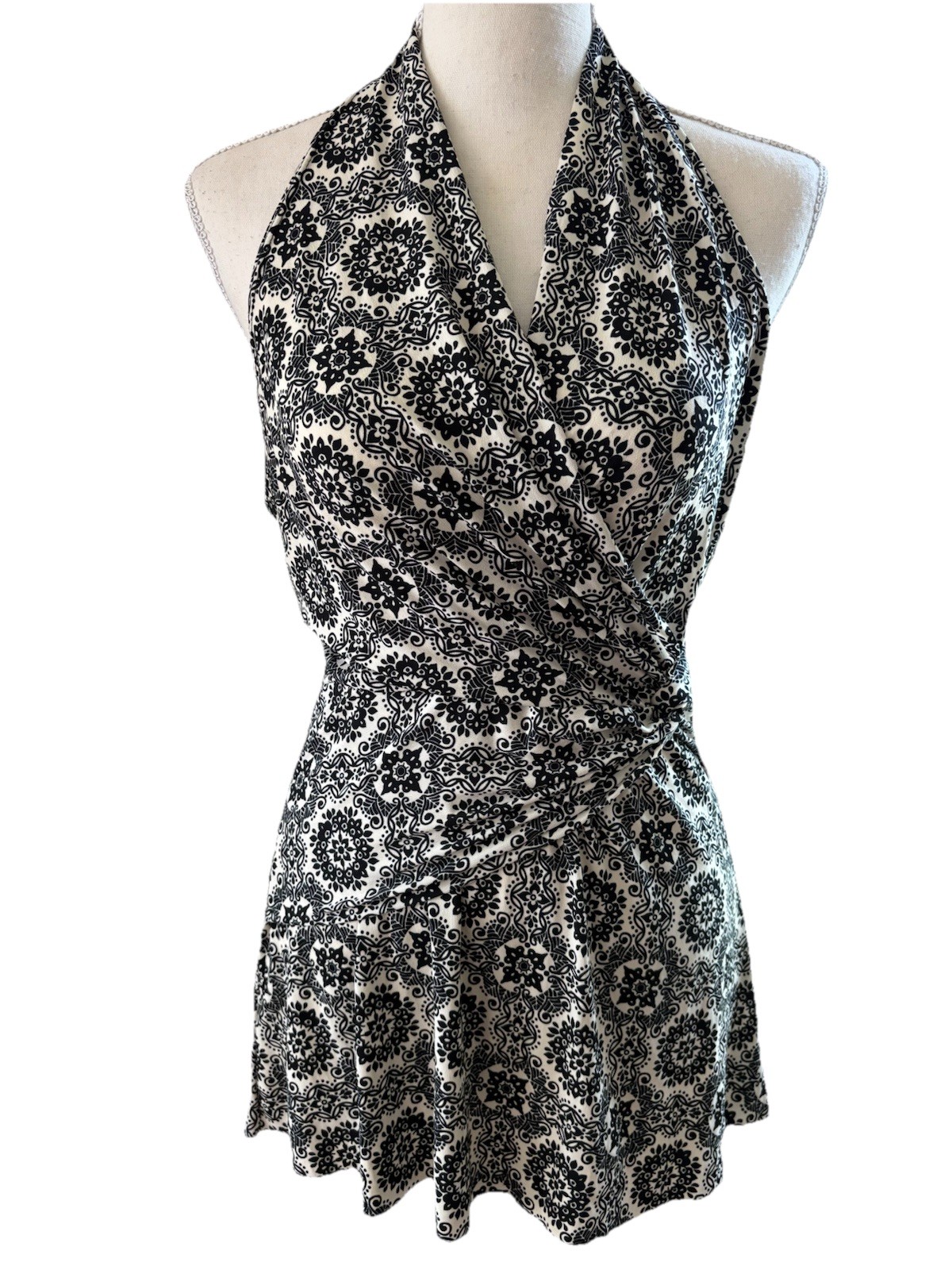 Vintage Early 2000’s Lipstick Halter Paisley Top NYC Size M Fairy USA Tag Y2K