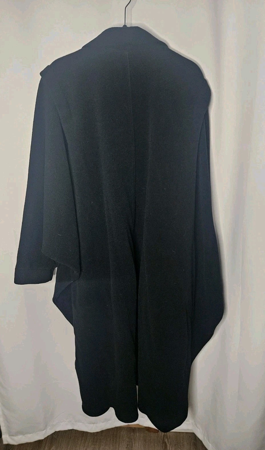 Vintage Komitor Wool Blend Cape Black
