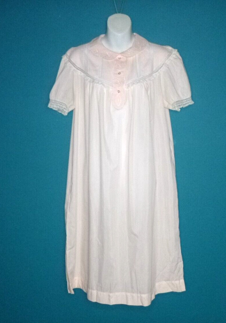 Vtg Barbizon Blendaire Batiste Robin Style Short Nightgown Pink Lace Trim Sz M