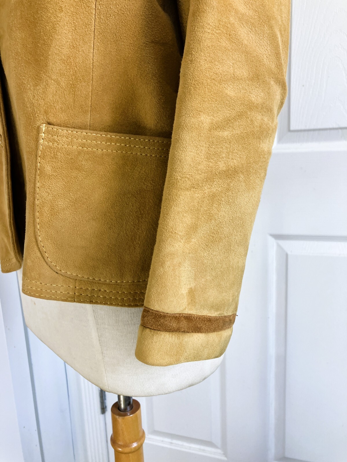 Designer 60’s Women’s Classic Calfskin Suede Lined Leather Trim Blazer Jacket M