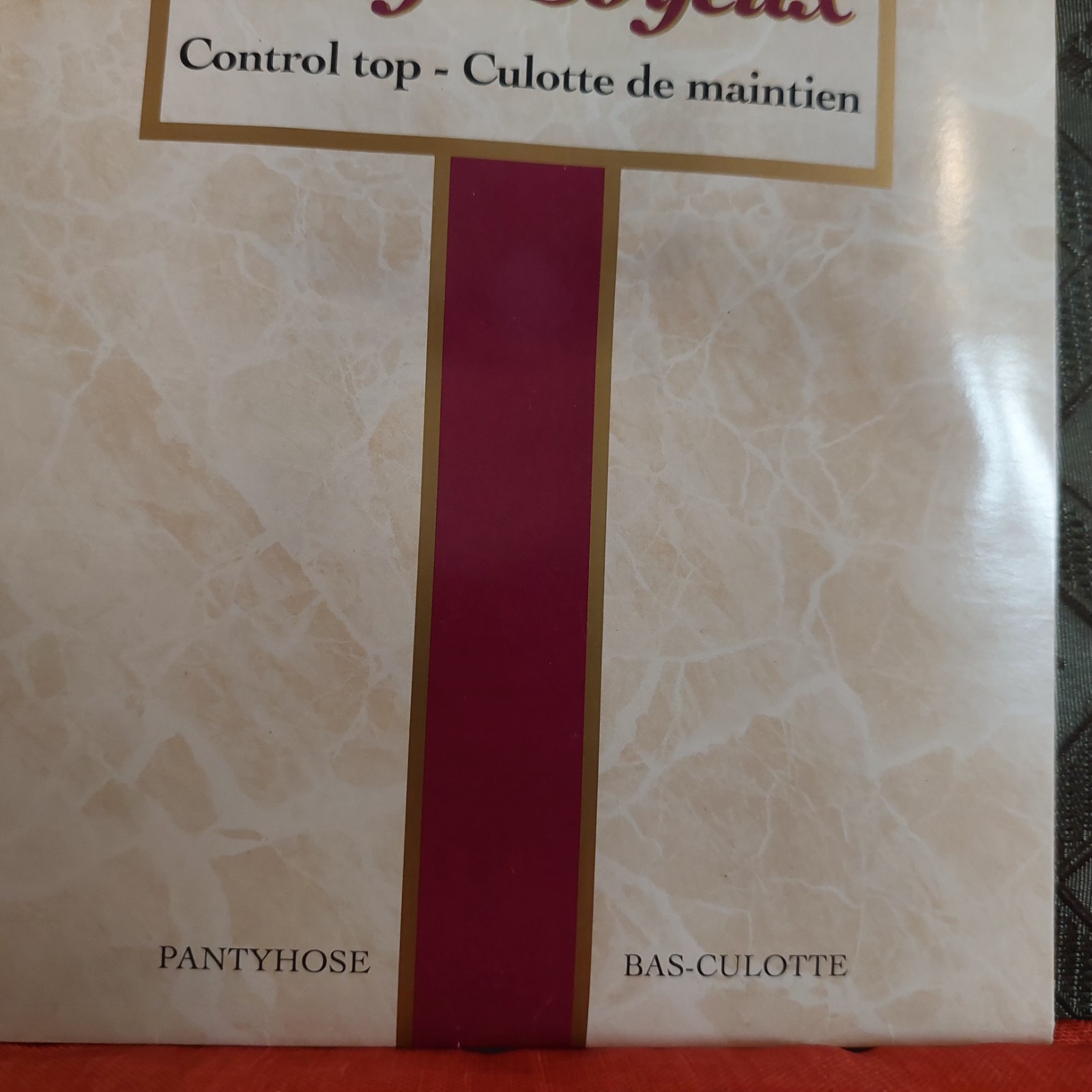 Vintage Pantyhose D’ALLAIRD’S Silky Control Top Color Neutral Size C BFRIP2