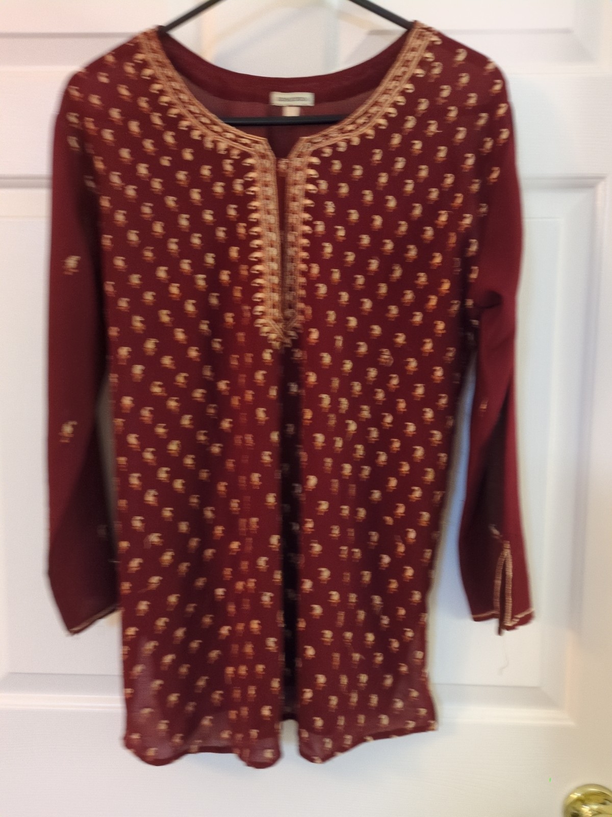 Homeindia Maroon Tunic W/Embroidered Paisley Motif & Neckline sz (see notes)