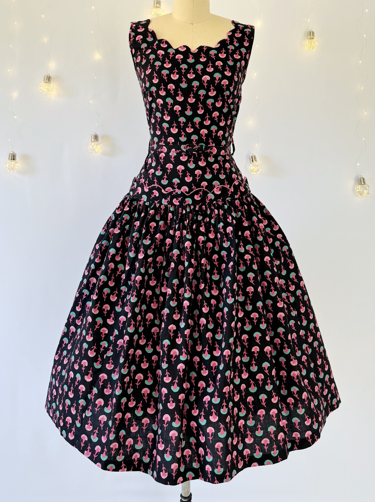 Vintage 50s Cotton Dress Novelty Dog Print Atomic Drop Waist Fit and Flare