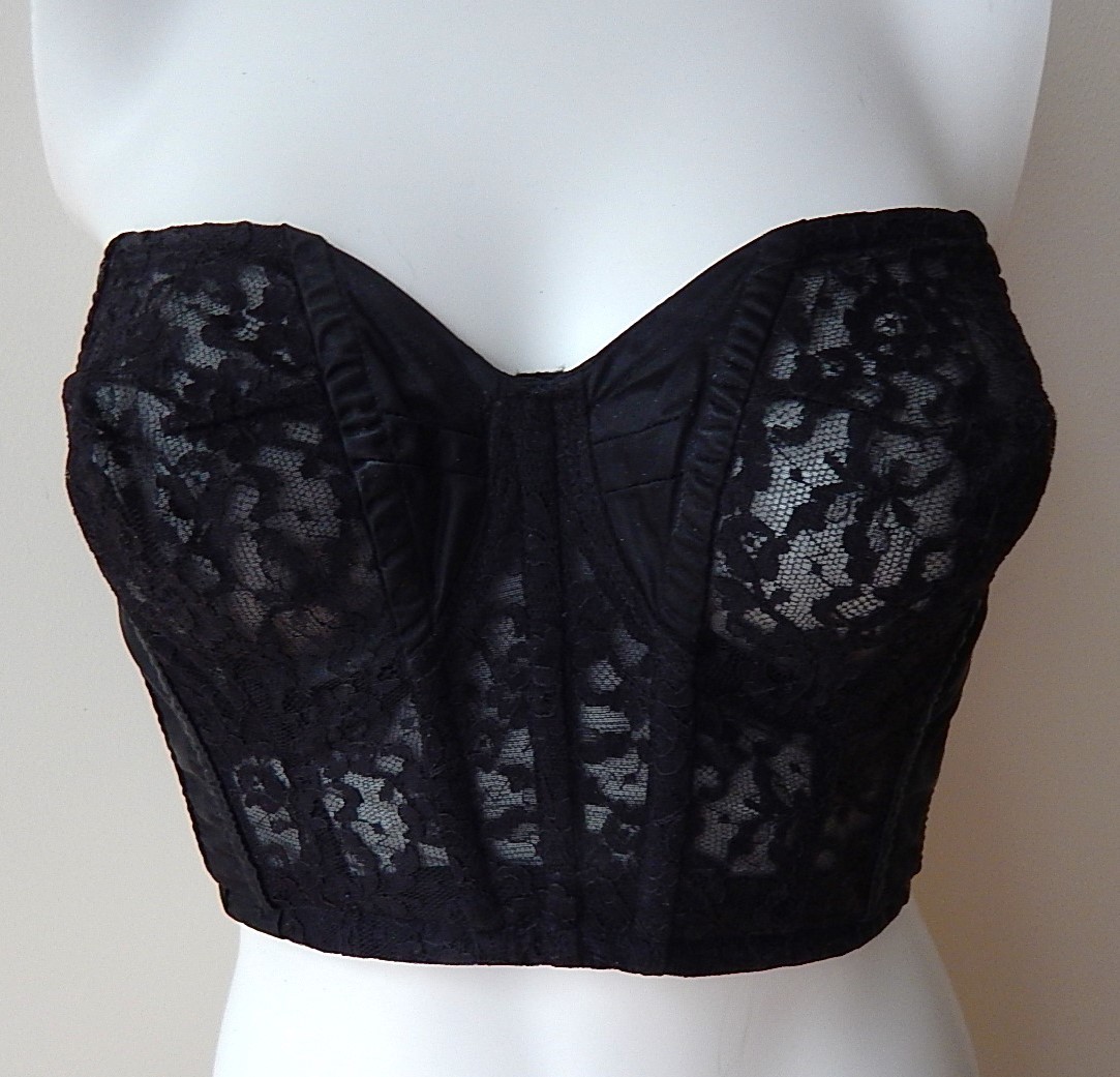 Beautiful Vintage Sidallis 3/4 length bra, size 36B