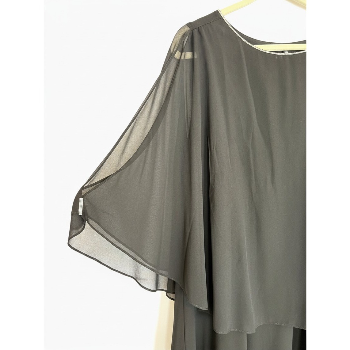 MSK Women’s XL Black Rhinestone Trim Cape Overlay Cocktail Dress NWOT