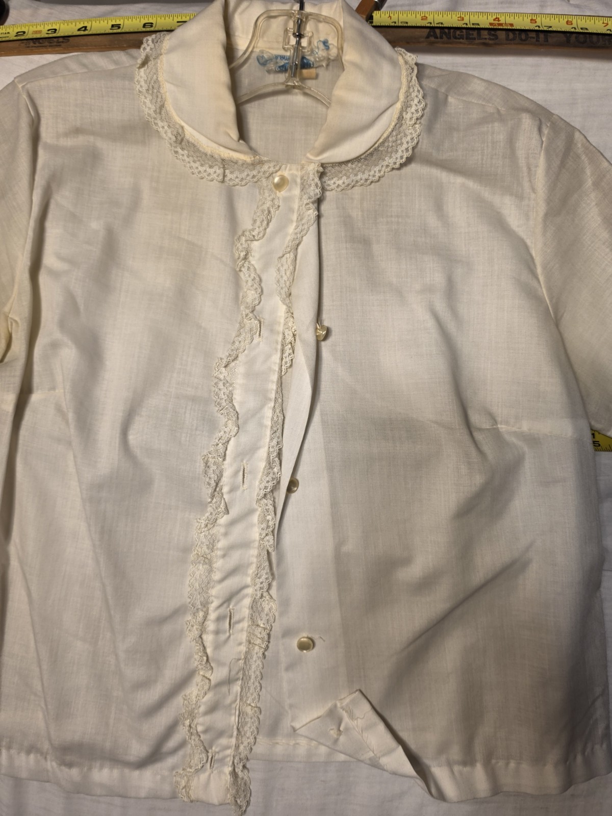 ILGWU Vintage Ivory Button-Front Blouse Short Sleeves Lace Collar, Size 36