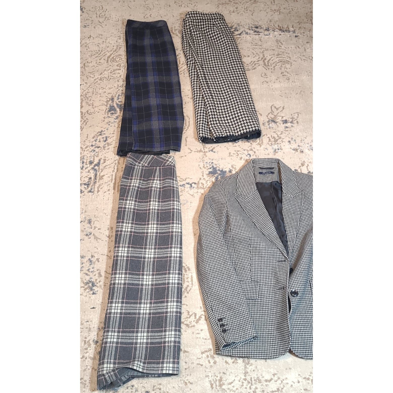 VTG Chadwicks of Boston Wool Blend Pencil Skirts and Blazer Set of 4 Size 8