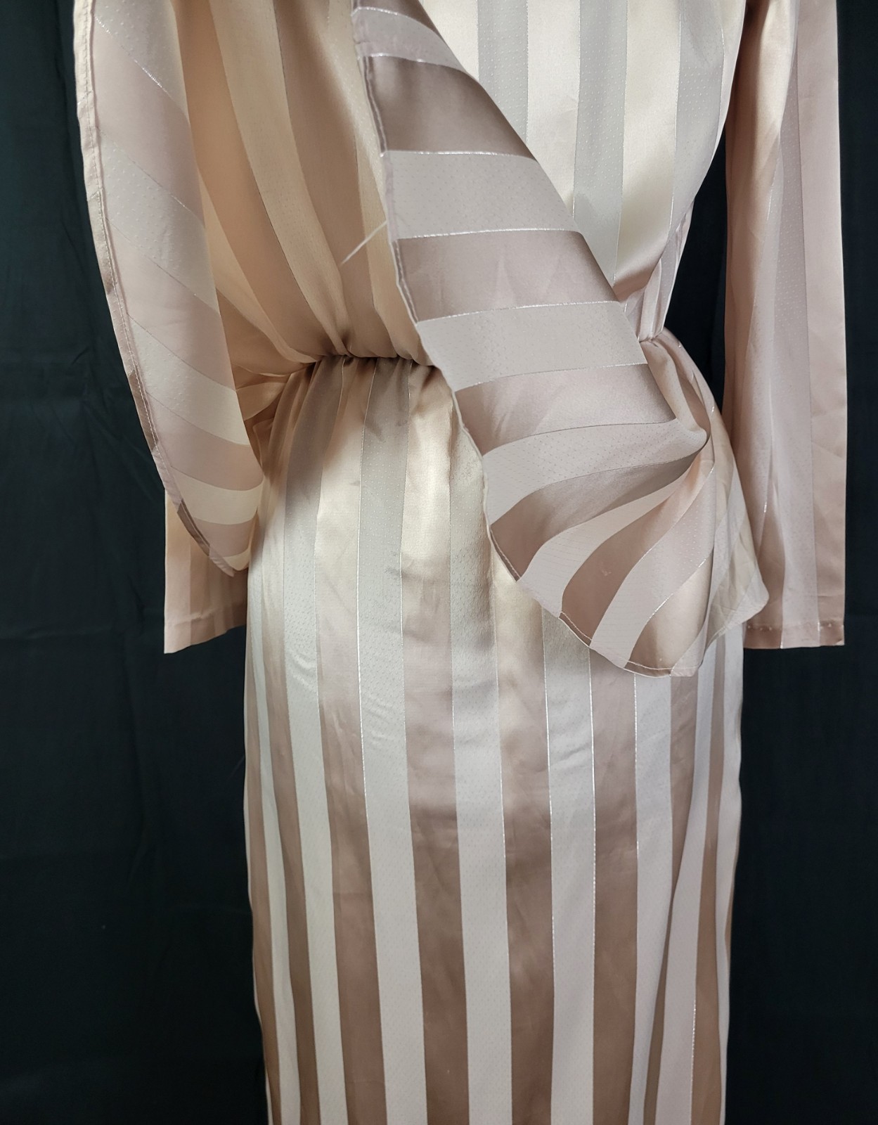 Vintage JCPenney Beige on Beige Striped Blouson Dress w Peplum Size 9/10