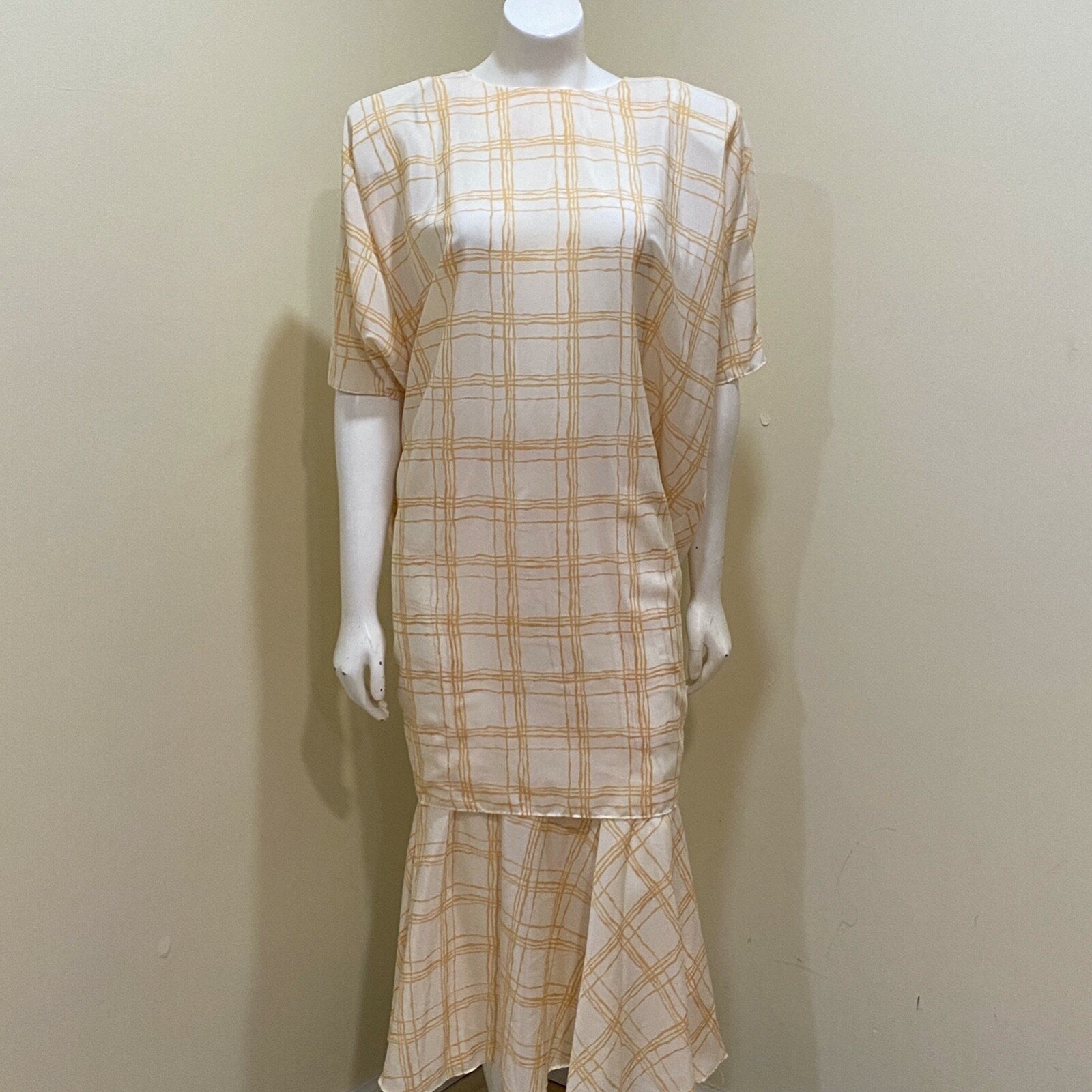 Vintage Warren Z Skirt Set Women’s 12 Beige Ivory Button Tie Back Midi Top Skirt