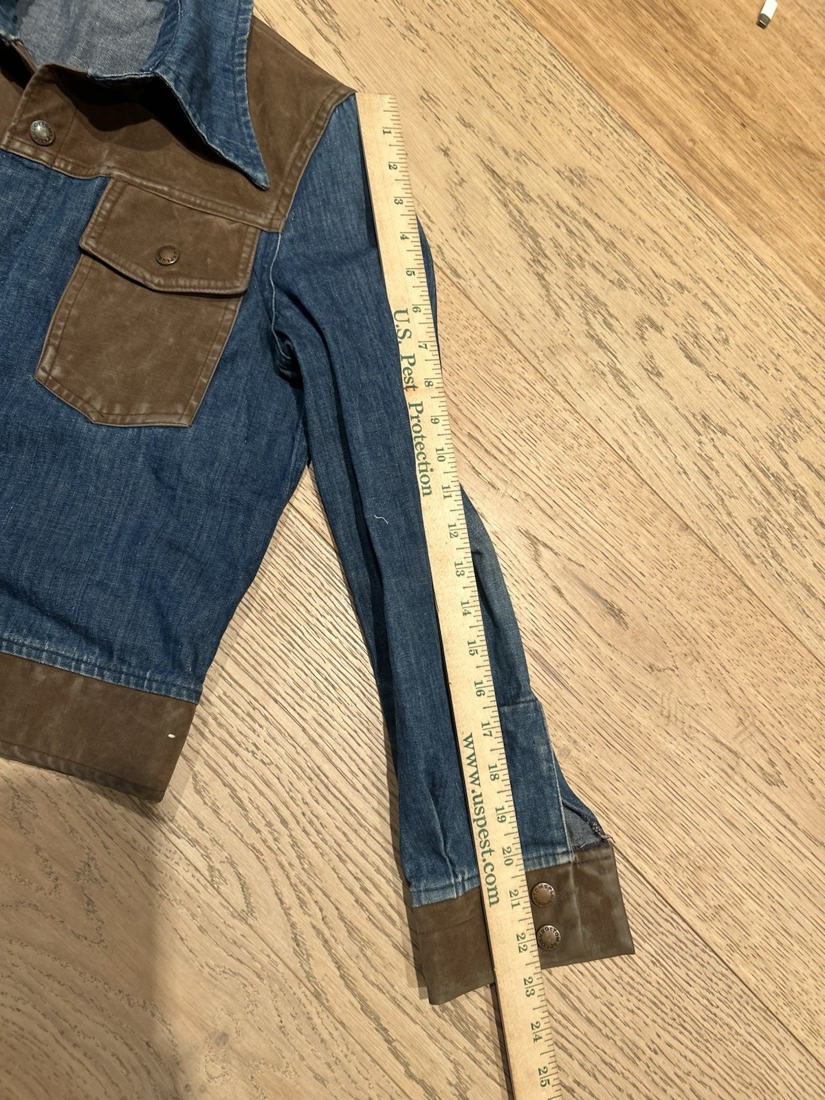 Vintage 1970s Denim Jacket Women’s Blue Snap Up Everyday Jean Western