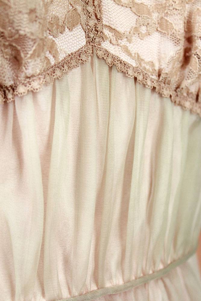 Vintage Peignoir Set Sz XS S Beige Lace Green Chiffon Pink Short Nightgown Robe