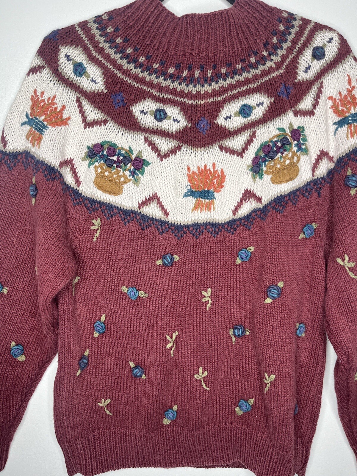 Van Heusen Hand Knitted For Her Floral Sweater Burgundy Size Small Vintage