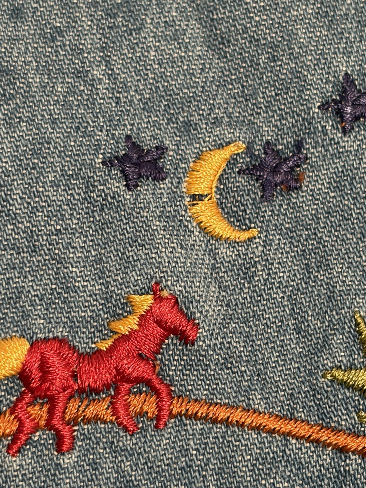 Vintage 80s 90s Erika Womens Blue Denim Southwestern Cowgirl Embroidered Shirt S