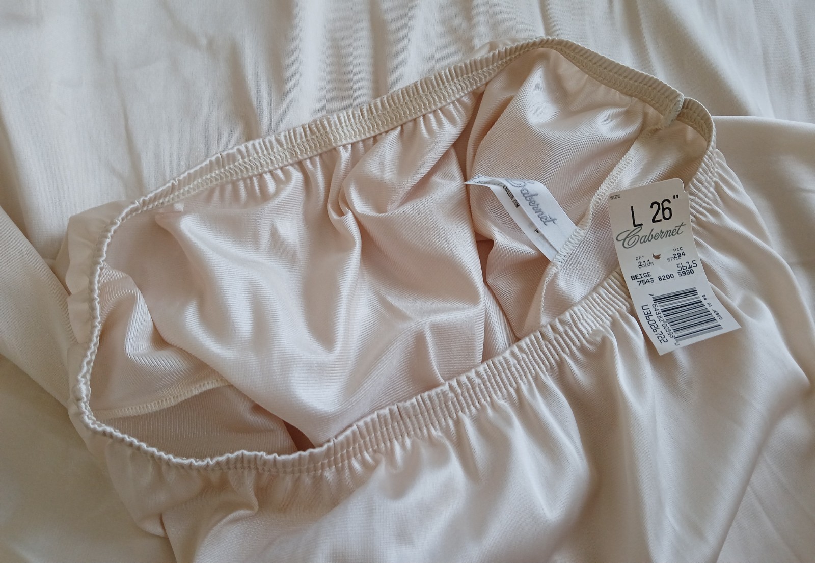 Cabernet Half Slip #5615 Large Beige Lace Trim 26″ Elastic Waist Vintage New