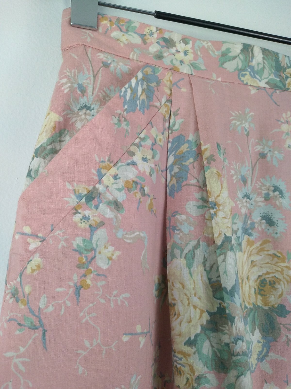 VTG John Meyer Skirt Pink Floral Cottagecore Pockets Elastic Back 29-30″ Waist