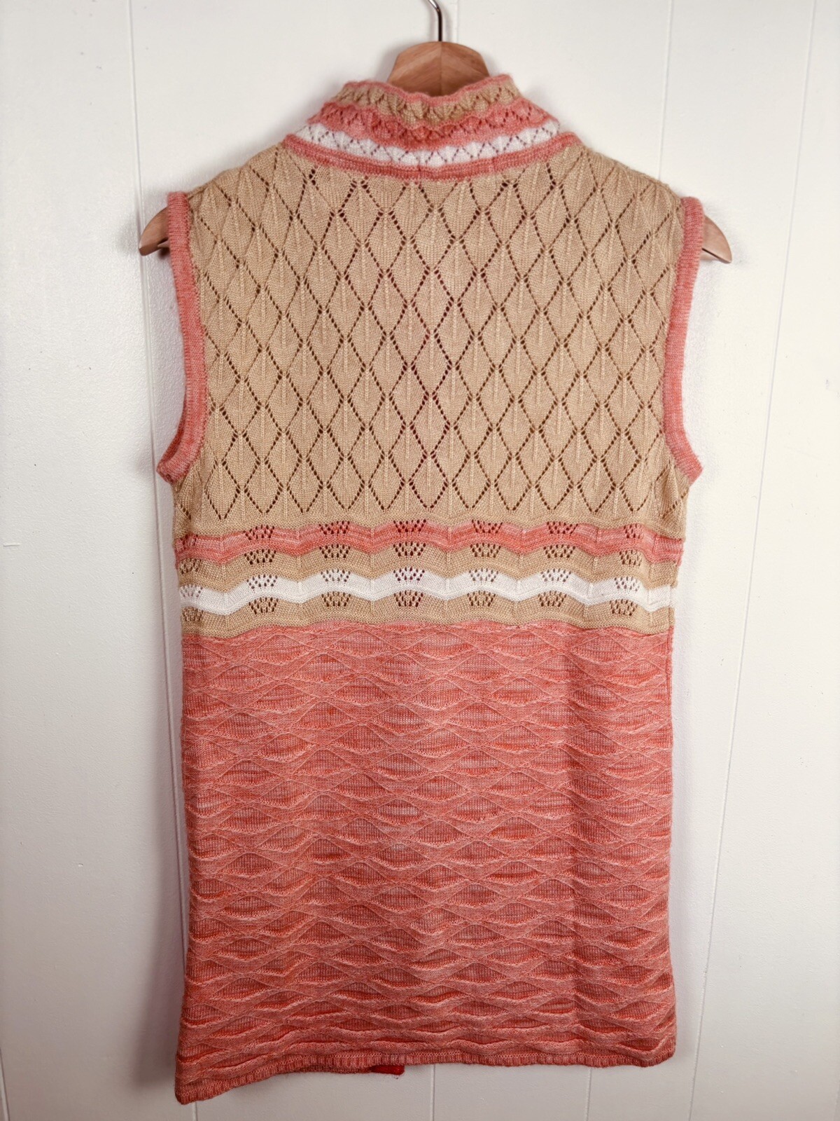Vintage 70s Size Small Crochet Knit Button Down Tunic Length Cardigan Peach Tan