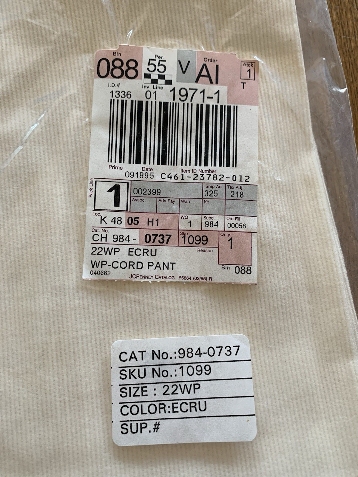 Vintage JC Penney Women’s Corduroy Pants 22WP Ecru NOS Original Packaging