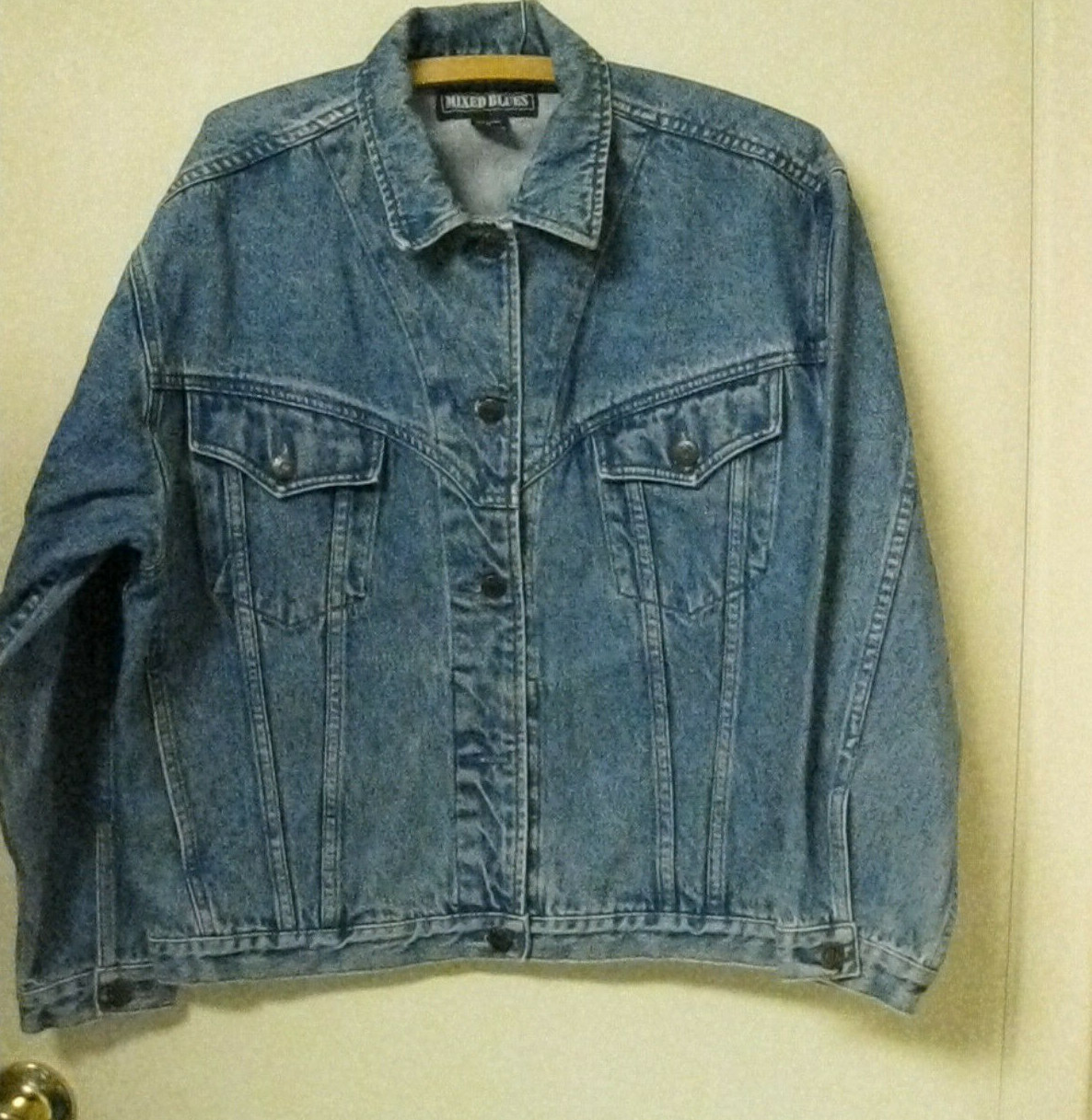 Vintage 80s Medium MIXED BLUES Med Wash Denim Jacket Blue Trucker Cotton