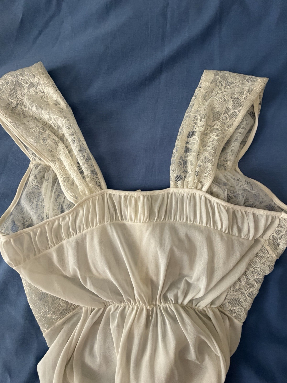 VTG Ladies Bridal Sheer Nightgown White Lace Fairie Cottagecore Small